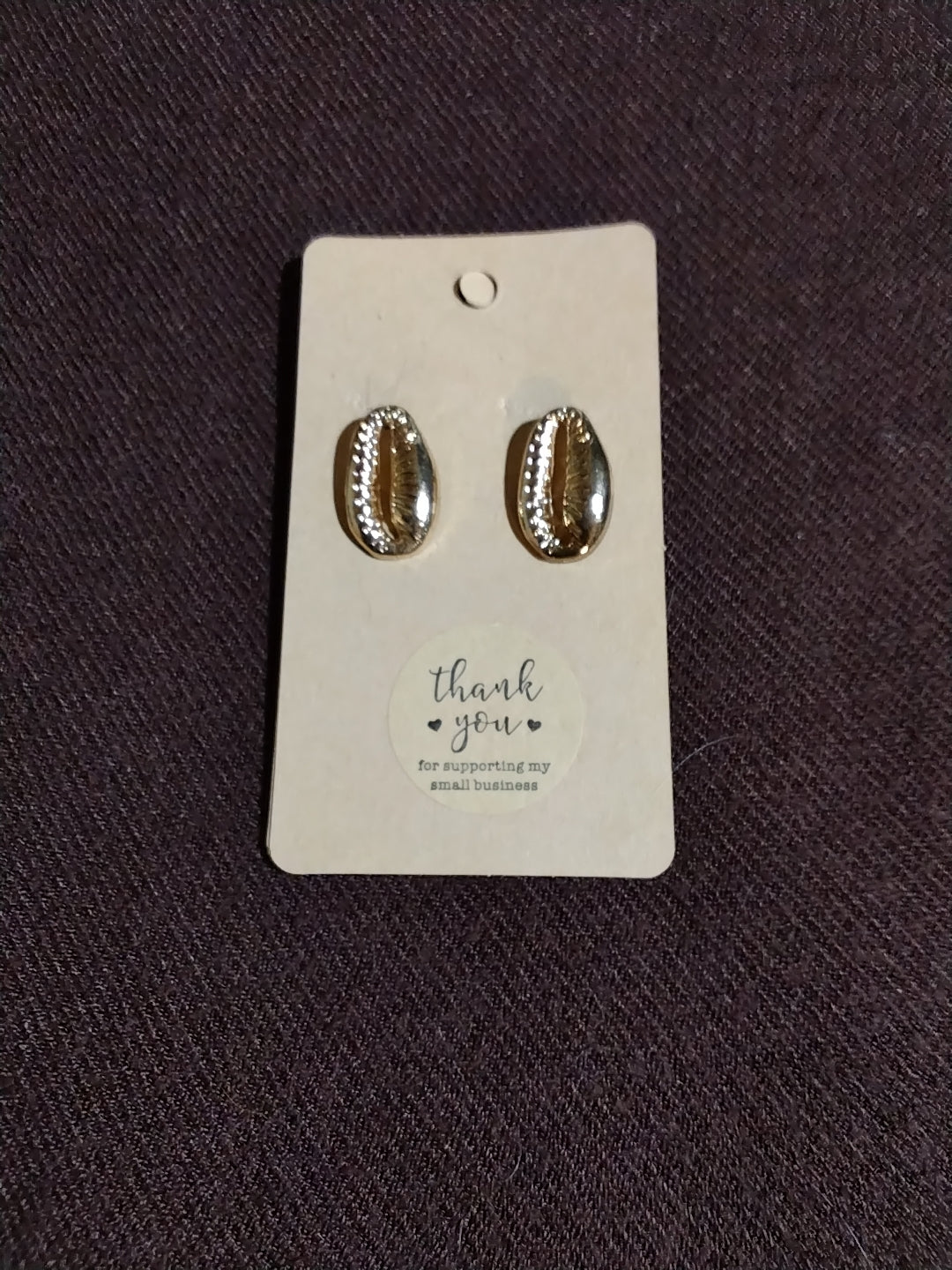 Gold shell earrings