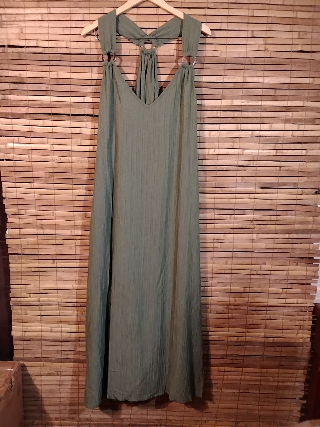 Crinkle fabric dress with wood ring accent