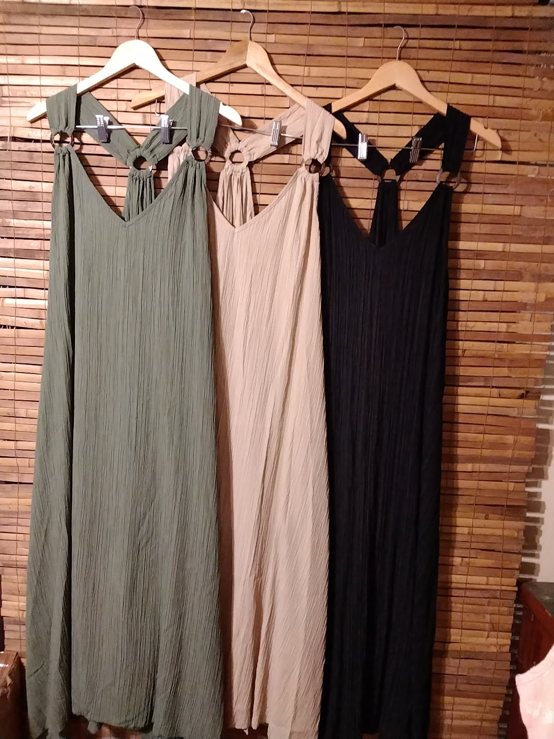 Crinkle fabric dress with wood ring accent