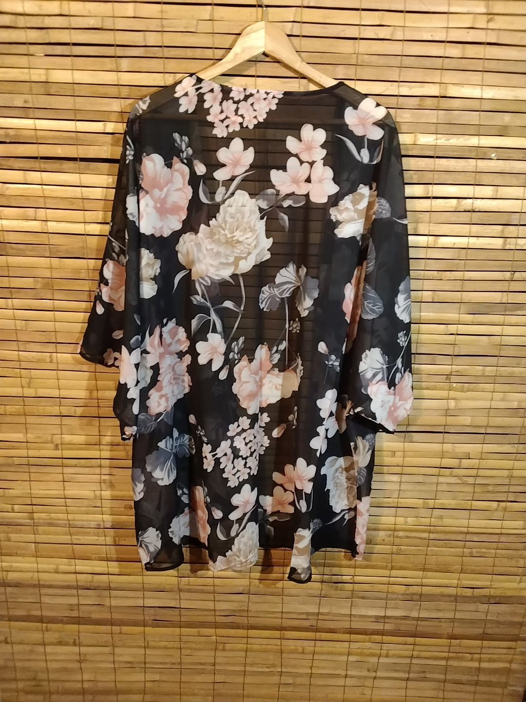 Black Floral Kimono